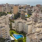 Cozy Apartment In Benalmadena With Kitchenette