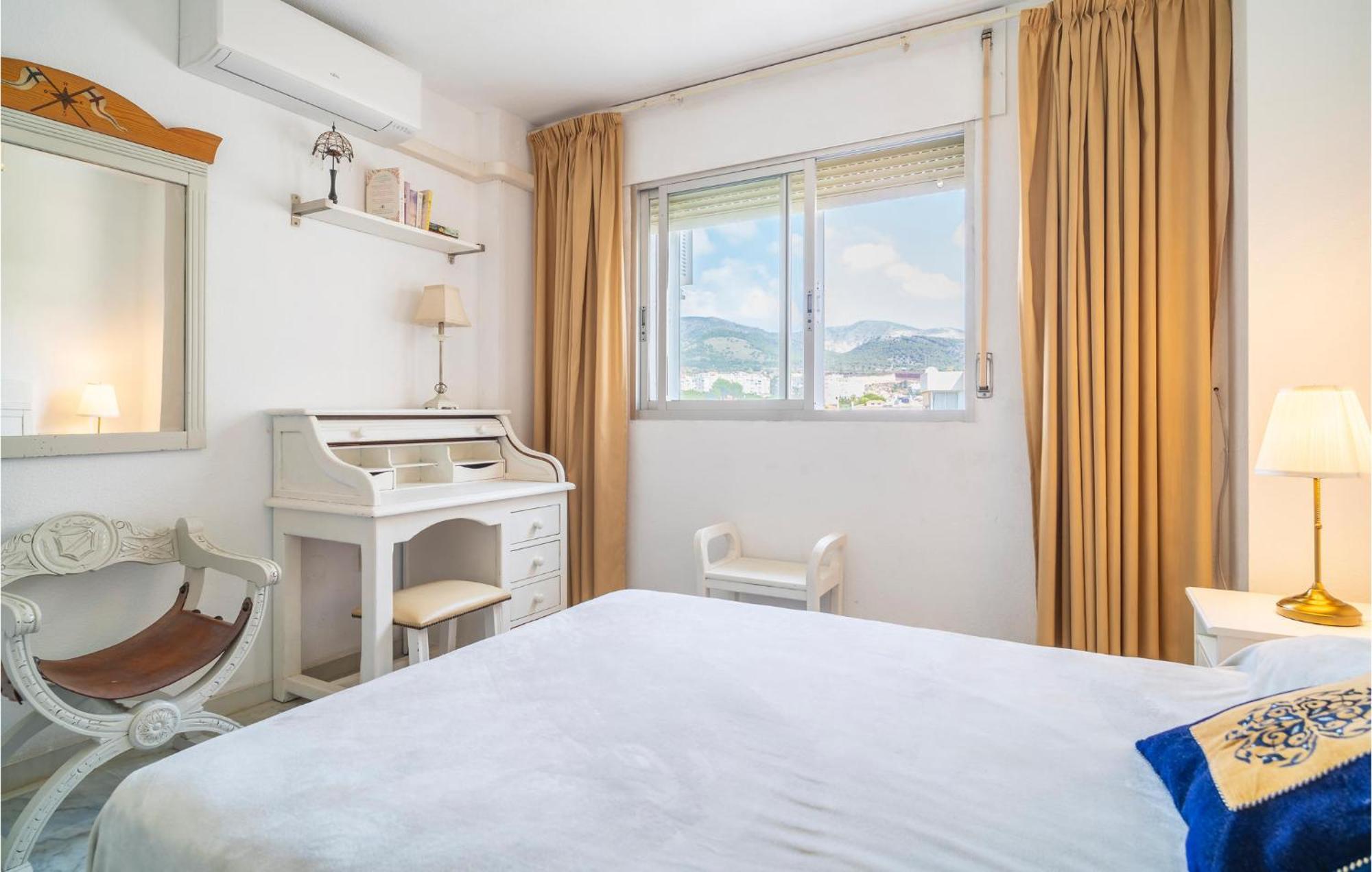 Cozy In With Kitchenette