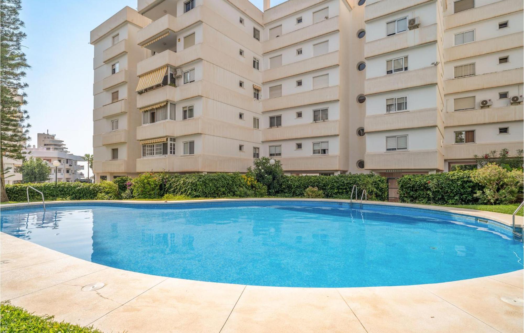 Cozy In With Kitchenette Apartment Benalmadena